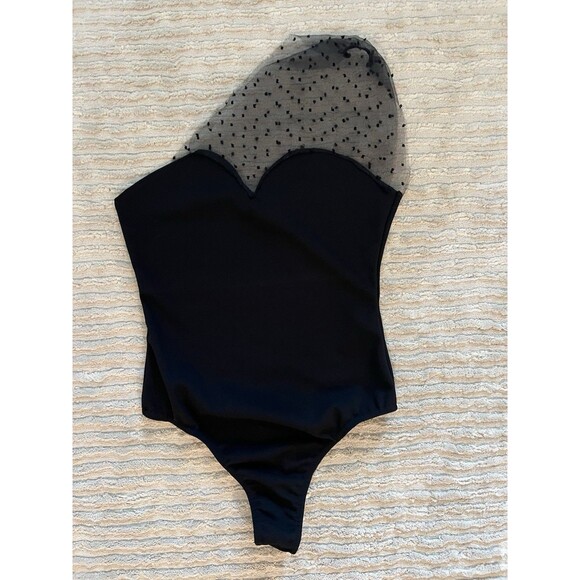 Boohoo Women’s Black Bodysuit Sheer Mesh Lola Dot Sweetheart Neckline Size US 4 - Picture 2 of 5
